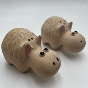 Vintage Hippo Salt and Pepper Shakers Hippopotamus one stoper is missing